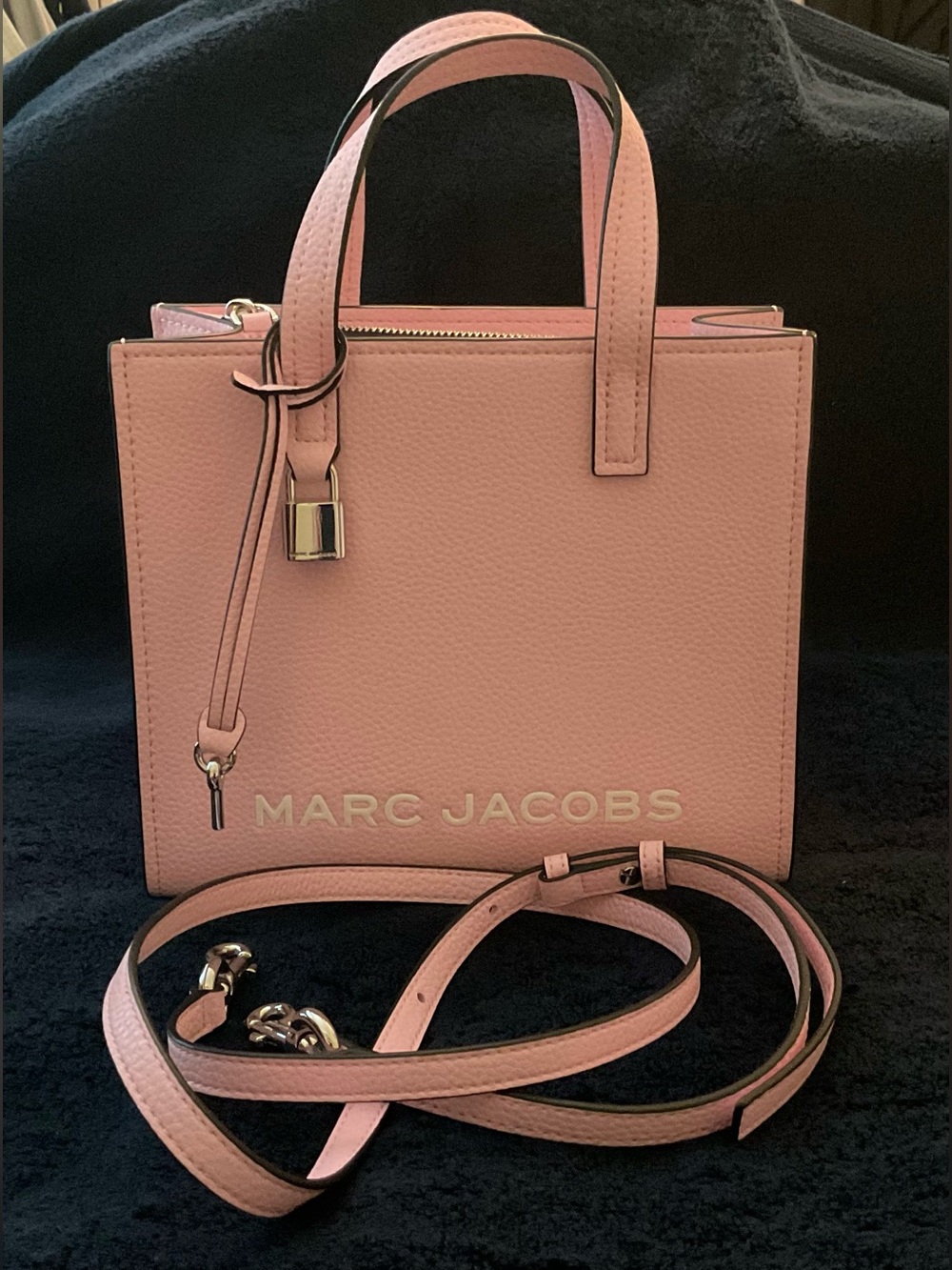 Marc Jacobs NWOT Mini Grind Blush Pink Pebbled Leather Crossbody Tote Lock Key